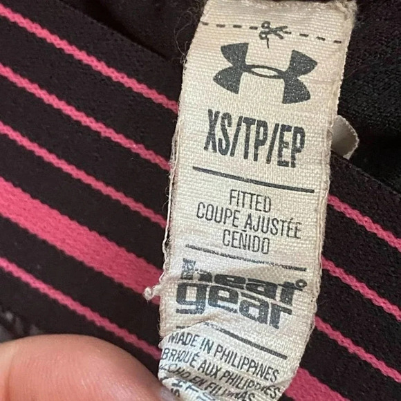 Under Armour Black Pink Sz XS Running Shorts w/Built in Underpants Heat Gear - Picture 9 of 10